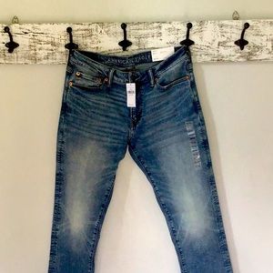 MENS NWT AMERICAN EAGLE JEANS